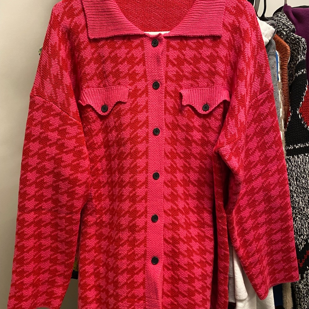 SHEIN Vibrant Pink Houndstooth Cardigan with Black Accents